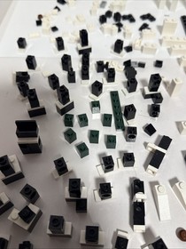 LEGO ARCHITECTURE: The White House 21006/Incomplete/Read