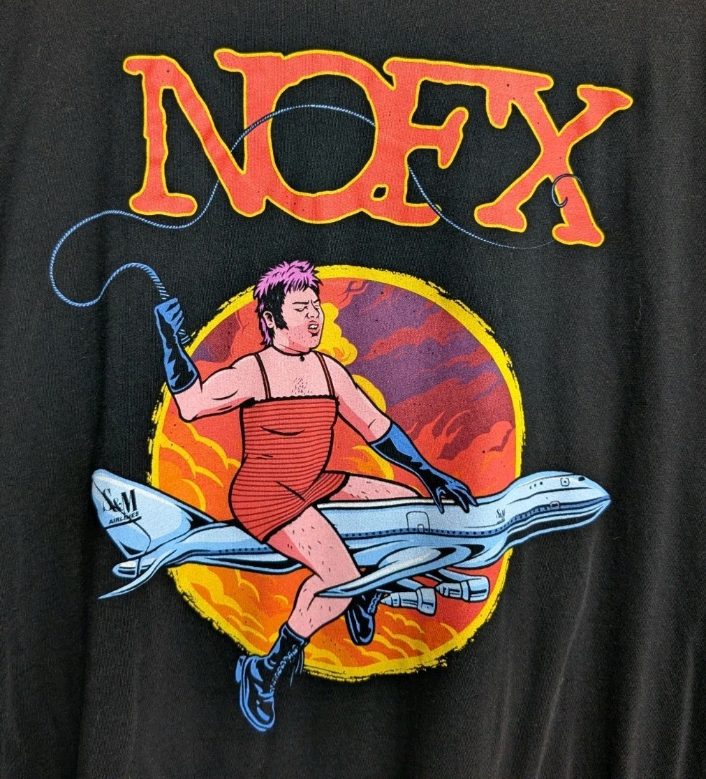 NOFX　Final TourのオフィシャルTシャツ　サイズM NOFX Final Tour Final Shows San Pedro CA S&M Fat Mike T-shirt XL