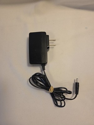 Homedics AC Adapter Model TPKB00500200-A0 5VDC 2A