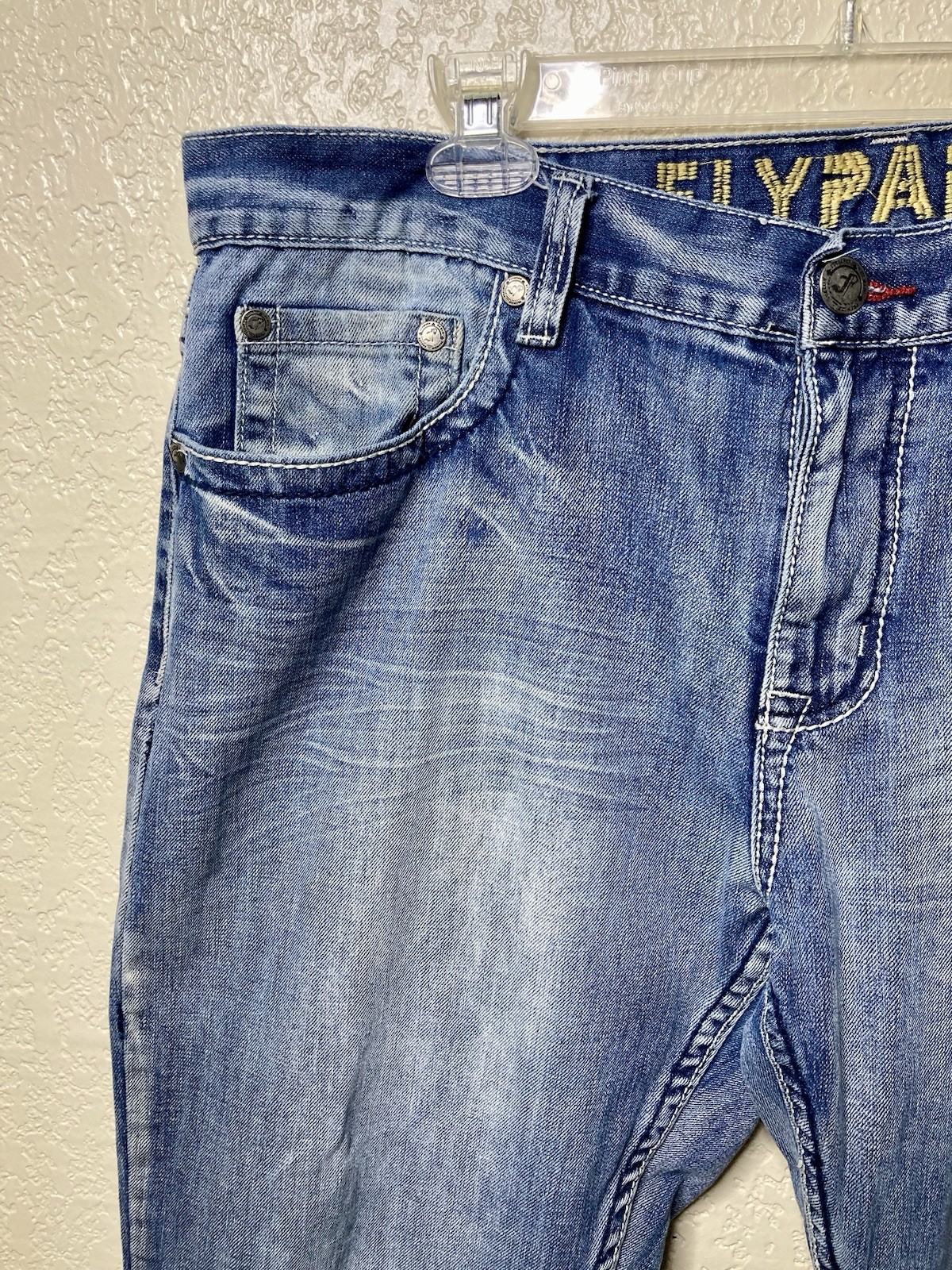 Flypaper Jeans Men 38x32 Denim Pants Blue Boot Cut Straight Fit Heavy Cross