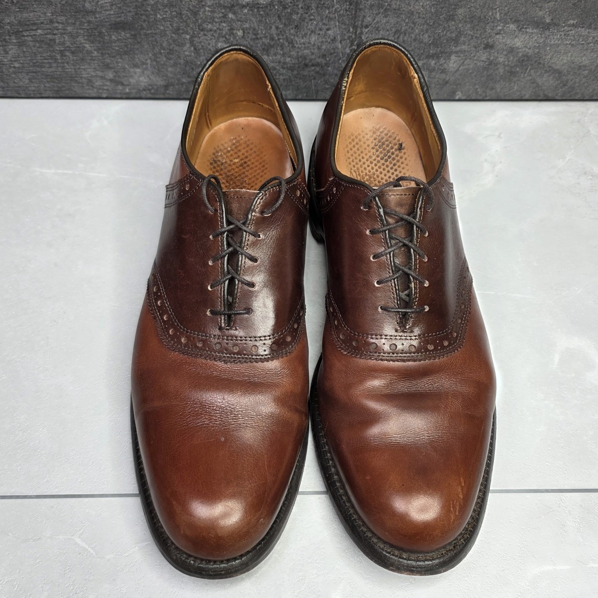Allen Edmonds Shelton Brown Leather Oxford Shoes (9 US) Allen Edmonds Shelton Two Tone Brown Leather Saddle Oxford  main image 2
