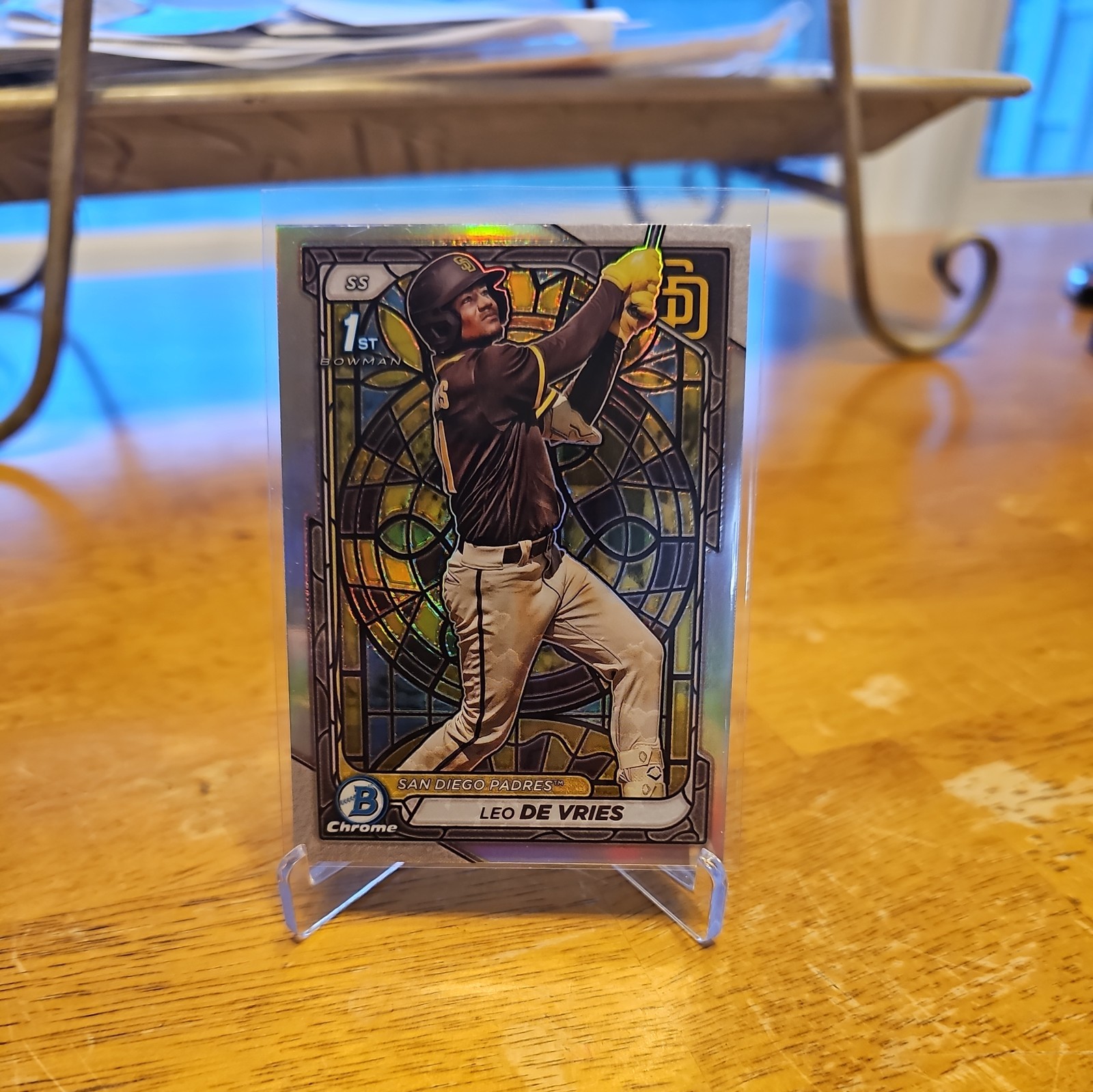 2024 Bowman Chrome Prospects Leo De Vries BCP-179 Etched in Glass Variation (RC)