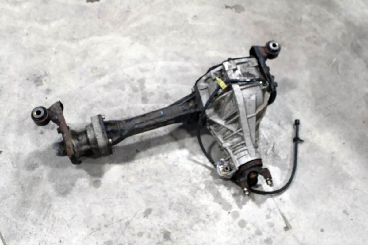 2006-2010 Hummer H3 Front Axle Differential Carrier 4.56