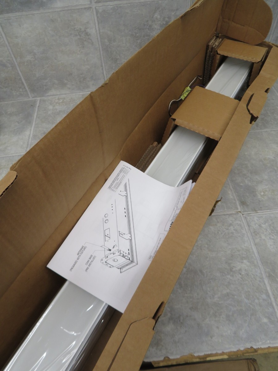 MARK Acuity Architectural Lighting SL4L U4 FLP TG 90CRI 35K