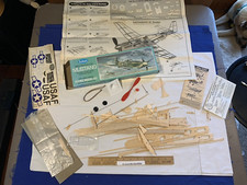 1970 Flying Model Kit Balsa Wood Guillow's P-51D Mustang World War II USAF Fight