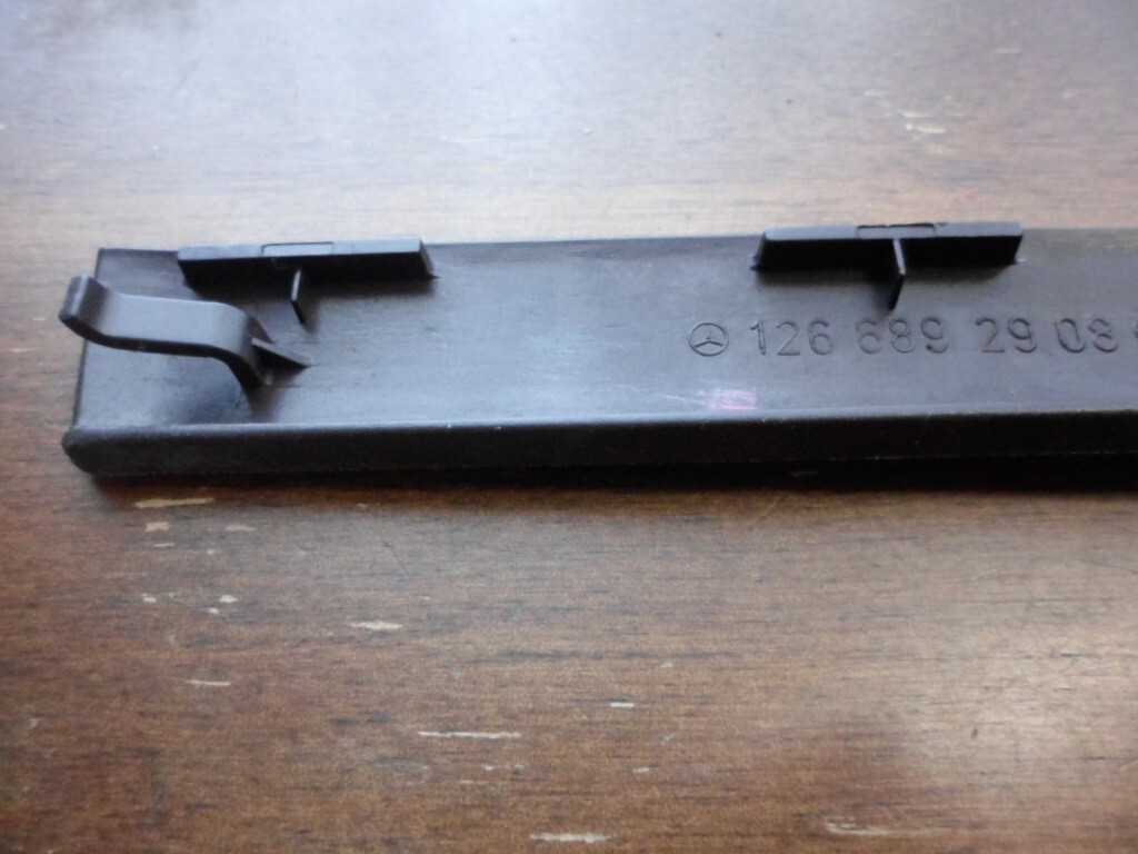 1986 Mercedes-Benz W126 Brabus - Dash Trim Molding Set in Dark Brown