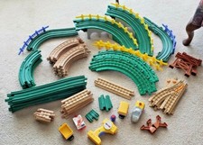 FISHER PRICE GEOTRAX TRAIN SET RC TRAIN AND TRACK LOT