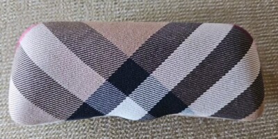 Burberry-Nova Check Hard Shell Eyeglass Case