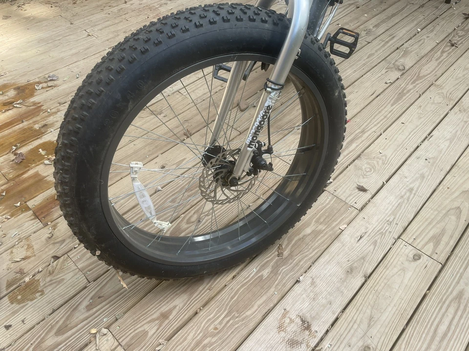 Mongoose Kong Boys 20 in Mountain Bike - Grey (R1760WM) - Image 3 of 4