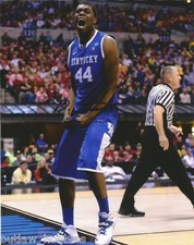Kentucky Wildcats Dakari Johnson Autographed Signed 8x10 Photo COA