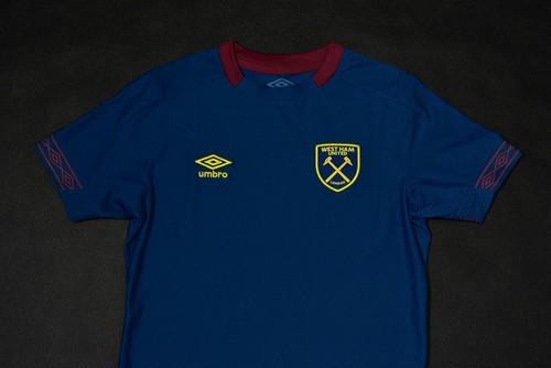 Chemise De Football Angleterre 1998 Umbro - Modèle Extérieur Rouge - Taille XL - Vintage