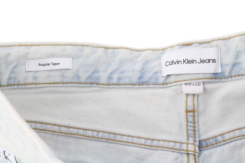 CALVIN KLEIN Regular Taper Men Jeans W31/L32 Light Blue Washed Denim Zipper - Picture 6 of 11