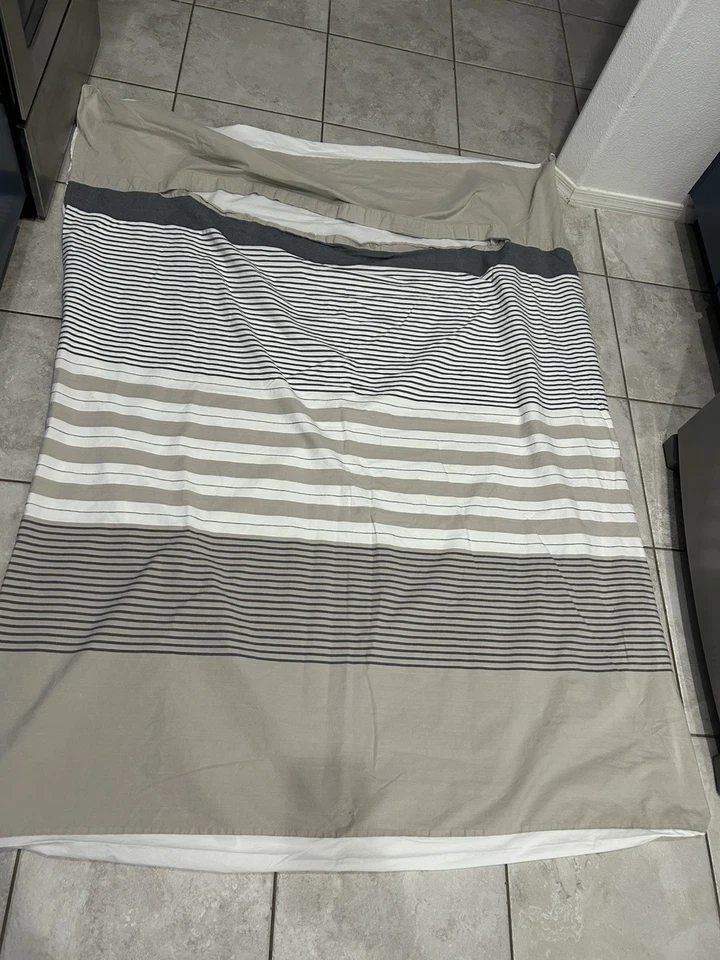 Funda nórdica Pottery Barn Kids algodón a rayas neutra doble Foto 2 de 4