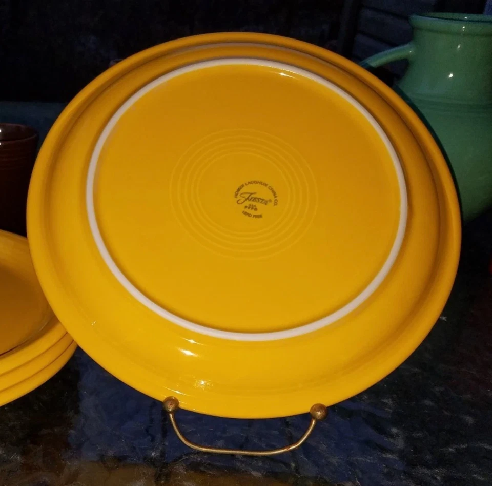 FIESTA BISTRO DEEP COUPE DINNER PLATE 10.5" YELLOW DAFFODIL GLAZED PORCELAIN NEW - Image 4 of 4