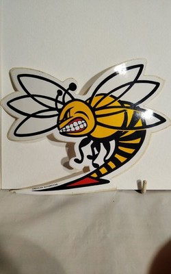 Angry Wasp/Hornet Aufkleber/Autoaufkleber x 2 - 17 cm x 13 - Neu American Automotive