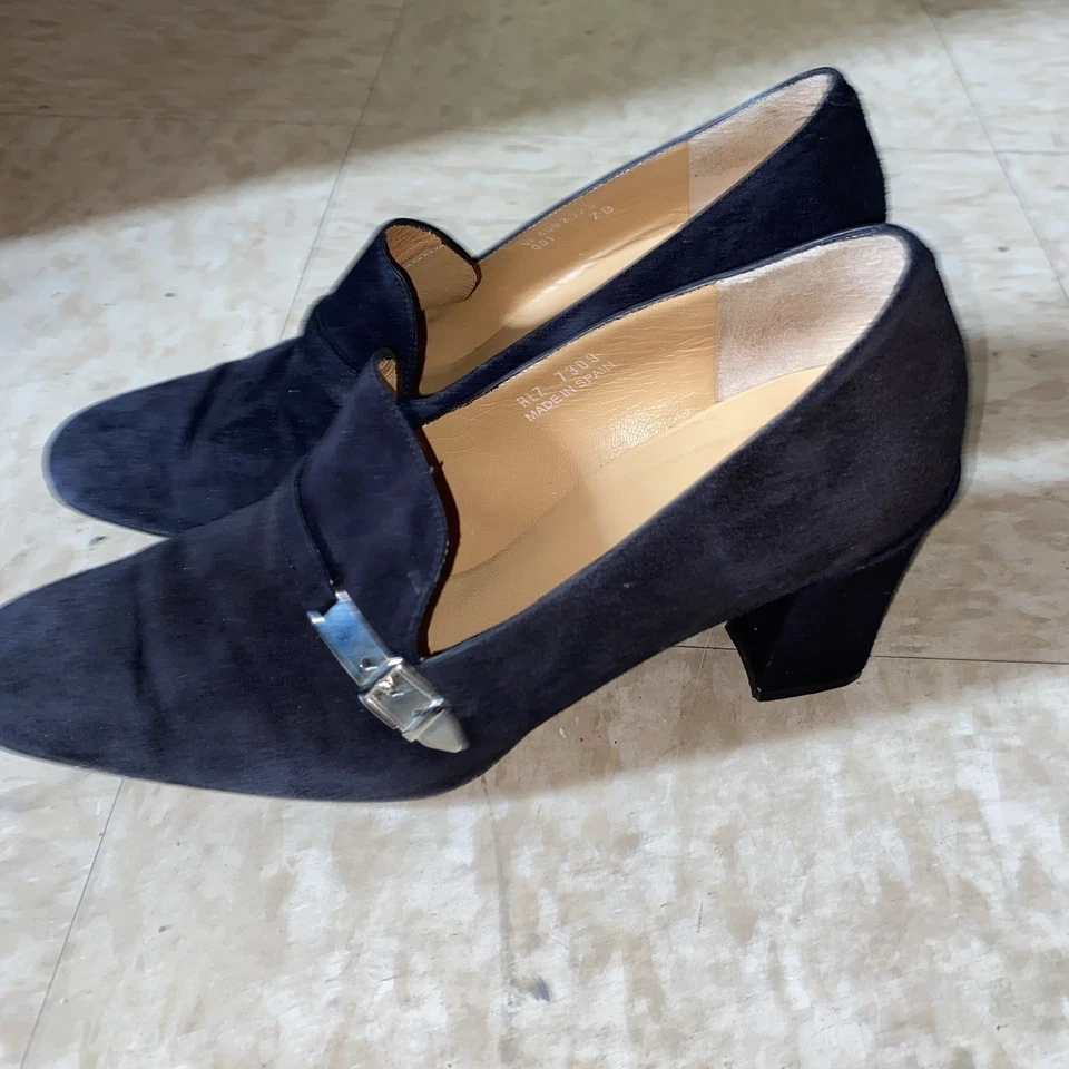 Zapatos de salón Lauren Ralph Lauren Whitney talla 7B negros de gamuza sin cordones tacón RLZ 7309 Foto 4 de 4