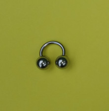 3 MM GAUGE HORSESHOE RING INTERNAL DIAMETER 16 MM LARGE 12 MM BALLS,UK SELLER !!