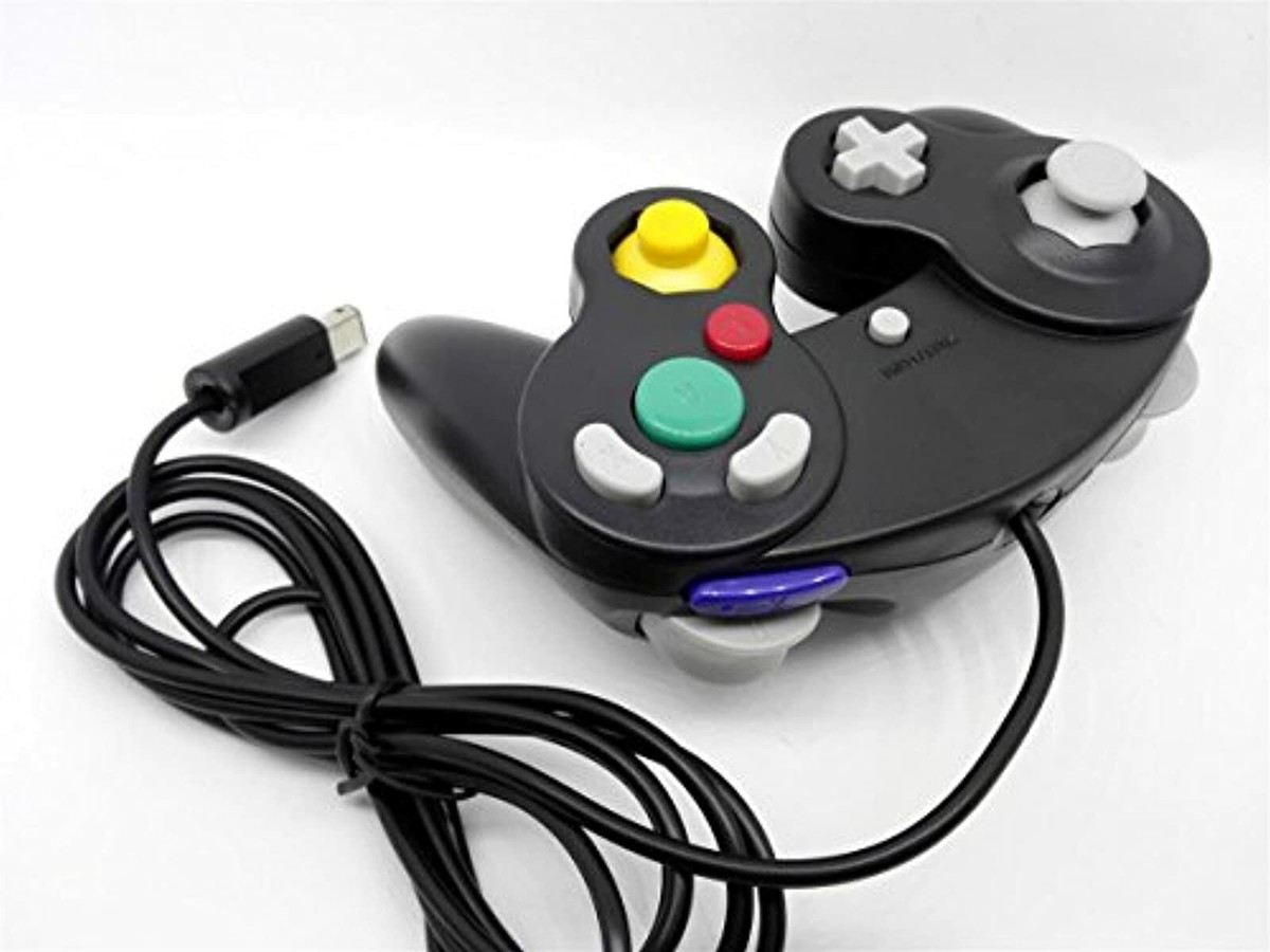 Wii U - 11／30まで値下げ　wiiu32Gコントローラー４本ソフト11本セット Wii U - 11／30まで値下げ wiiu32Gコントローラー4本ソフト11本
