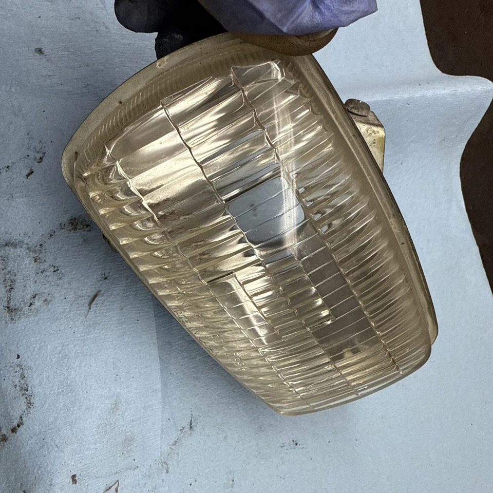 Faro de moto de nieve vintage Sno-jet Sno Jet SST 440 433 1973 Foto 2 de 3