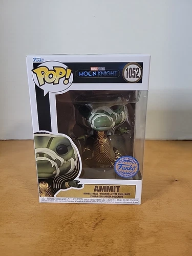 Funko Pop Moon Knight Ammit 1052 con protector 