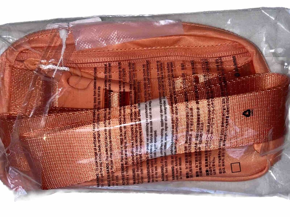 NWT Lululemon Everywhere Belt Bag 1L Coral Kiss with Extra Long 10ft Strap