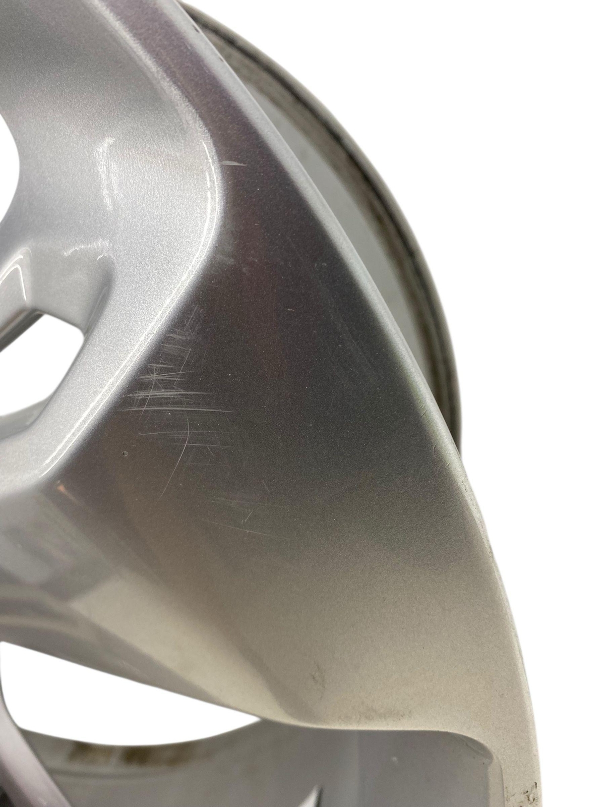2016-2020 BENTLEY BENTAYGA OEM 22X10 5 SPOKE WHEEL RIM | SILVER *SCUFFS+SCRAPES*