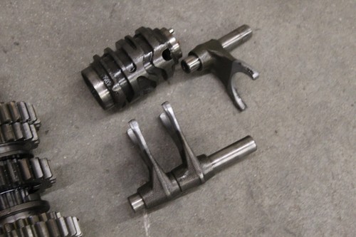 2005 HONDA CRF450 COMPLETE OEM TRANSMISSION SHAFTS DRUM FORK TRANS CRF 450 05 #2 - Picture 5 of 8
