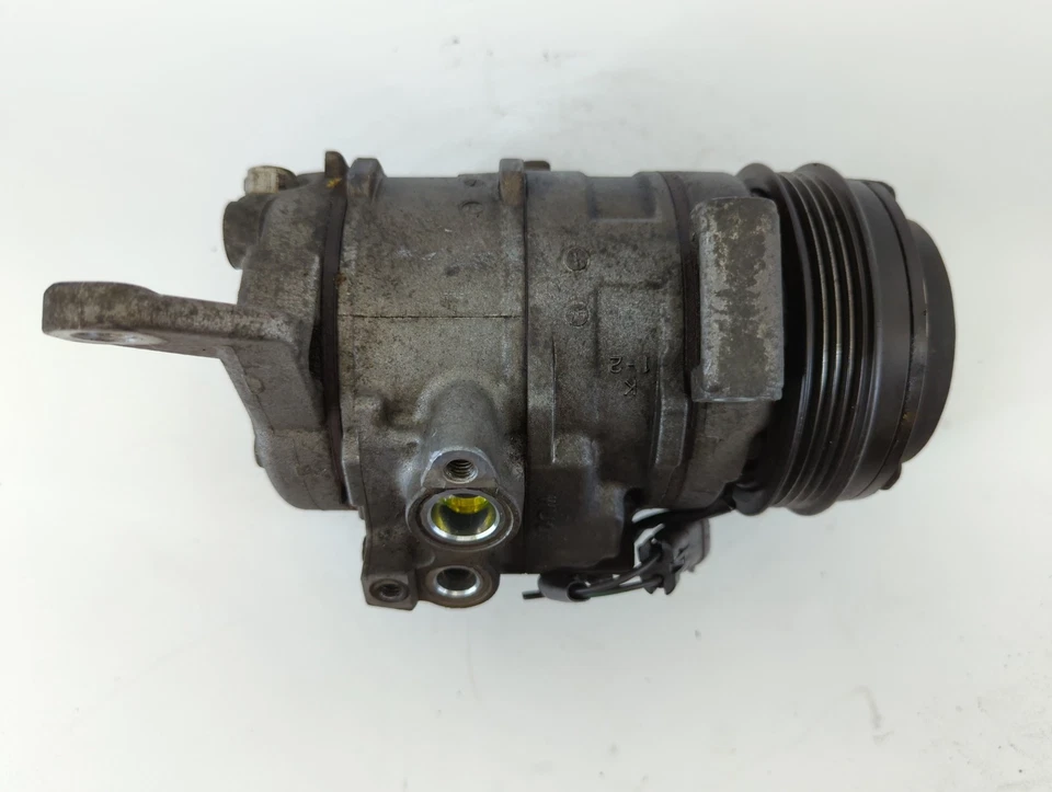 Compresor de aire acondicionado Chevrolet Silverado 2500 OEM ZSFUC Foto 3 de 4