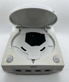 SEGA Dreamcast White System Console Bundle Lot w 2 Controllers Tested & Working