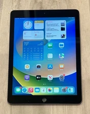 Apple iPad 6th Gen - 9.7" Display 32GB, Wi-Fi Grey Color with Bundle Accesories