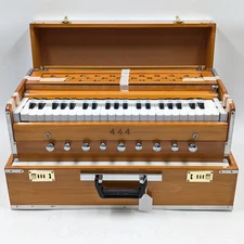 Unbranded Portable Harmonium 3.5 Octave 9 Stopper w/ Code Locking Case & Handle