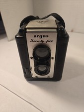 Argus Seventy-five 75mm Camera.  10 