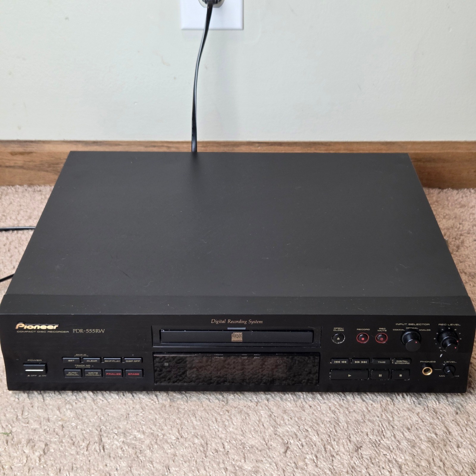 Pioneer PDR-555RW CD Digital Recording Stereo System for Parts or Repair