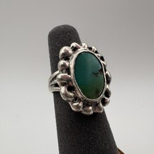 Sterling Silver 925 Green Turquoise Cabochon Oval Cocktail Ring Size 5