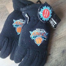 NEW YORK KNICKS KIDS 4-7YRS GLOVES L4