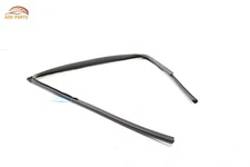 18-22 HONDA ODYSSEY REAR RIGHT SIDE SLIDE DOOR WINDOW GLASS RUN CHANNEL SEAL OEM