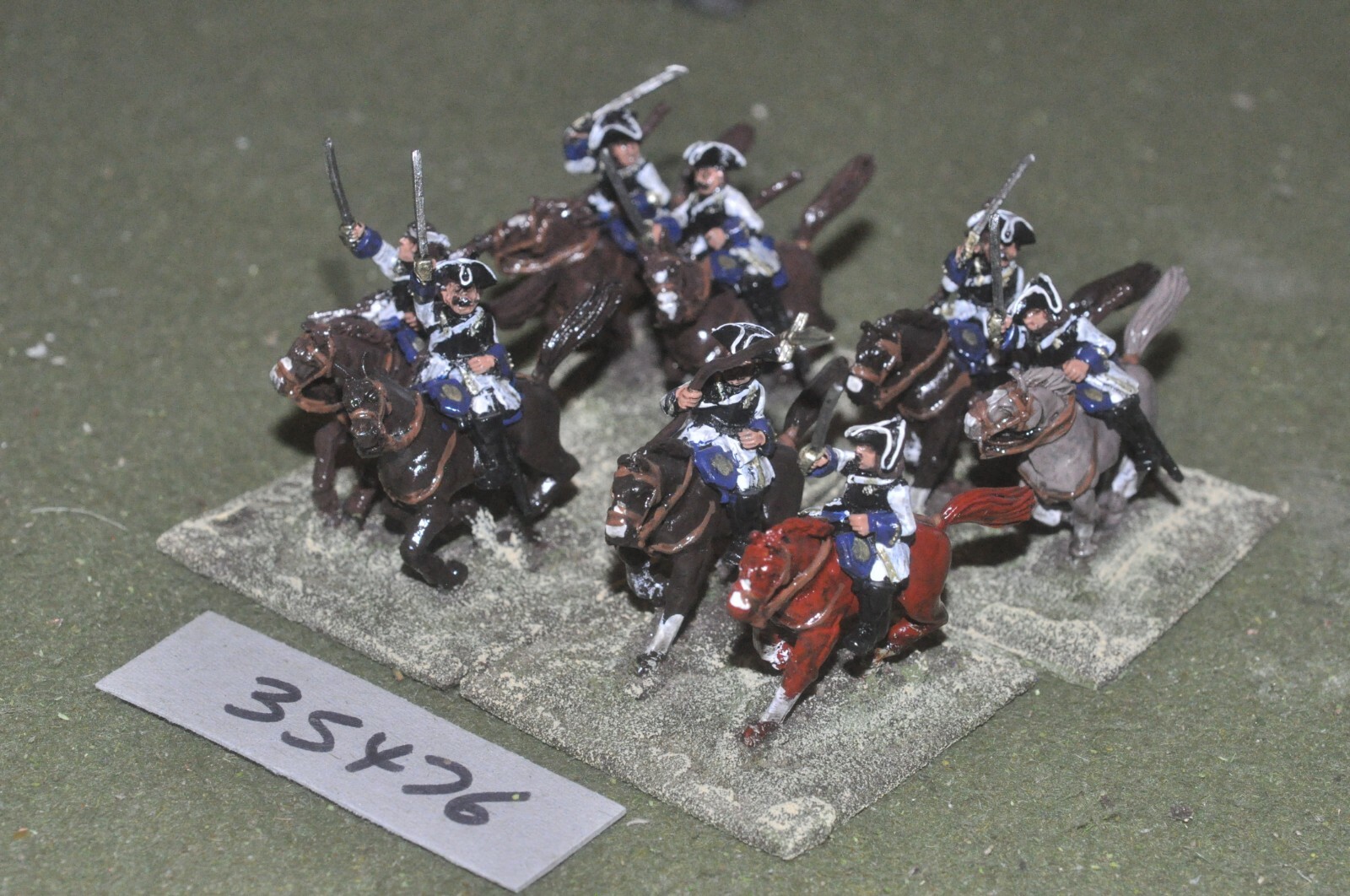 25mm marlburian french - cuirassiers 8 figures - cav (35476) 25mm marlburian french - cuirassiers 8 figures - cav (35476)