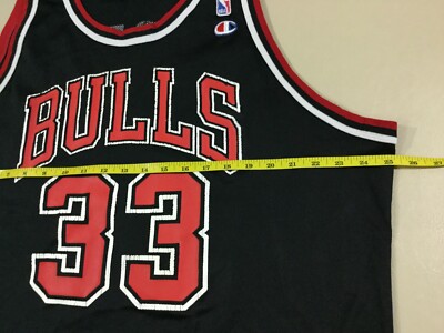 シカゴ・ブルズ PIPPEN 33 ジャージ Lサイズ Champion Scottie Pippen Chicago Bulls #33 Champion Red Jersey Youth
