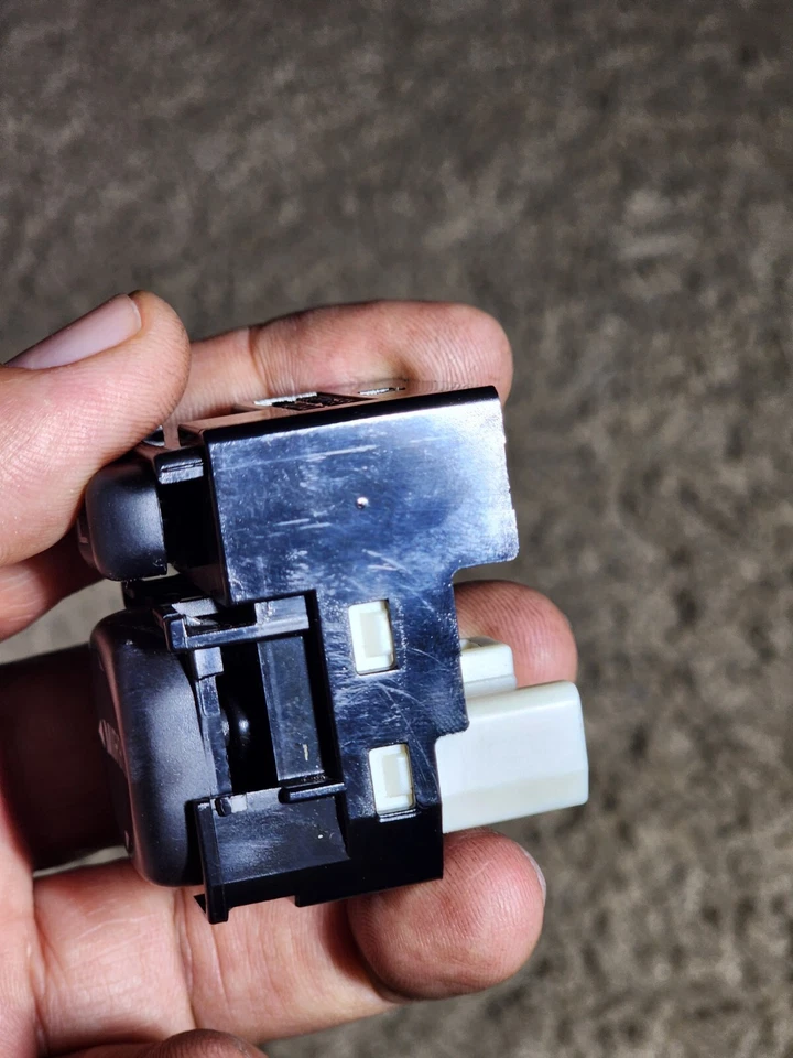 Interruptor de espejo retrovisor puerta delantera izquierda Dorman para Toyota Corolla 2003-2008 2004 2005 2006 Foto 2 de 4