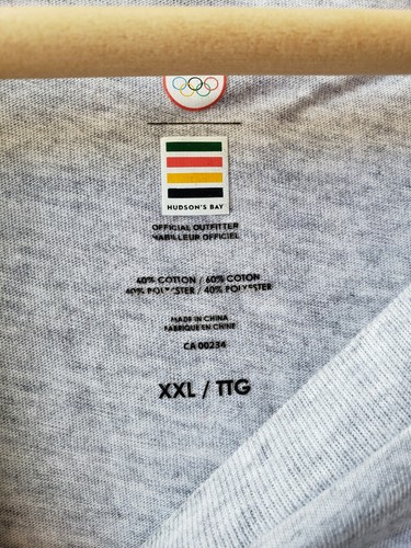 Canada Olympics T Shirt"50 YEARS ANNEES OF THE CANADIAN FLAG" by Hudson's Bay - Picture 8 of 8