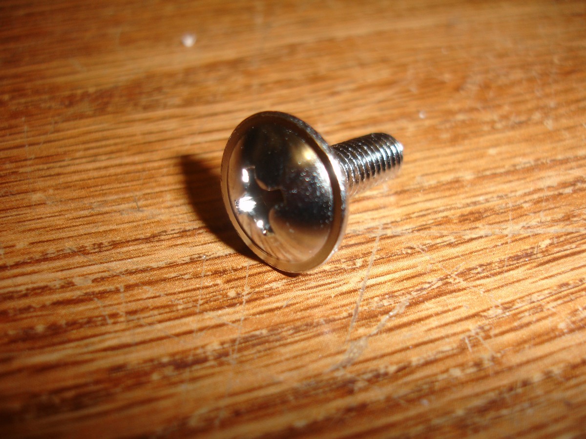 NOS Kawasaki SCREW,6X18 P/N 92009-1111 Qty 1 | eBay
