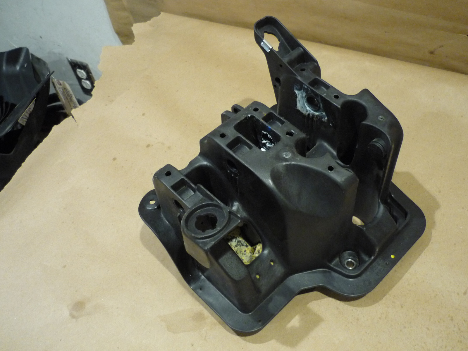 Ferrari 599, 612, California. Pedal Board Mounting/ Support - P/N 245448