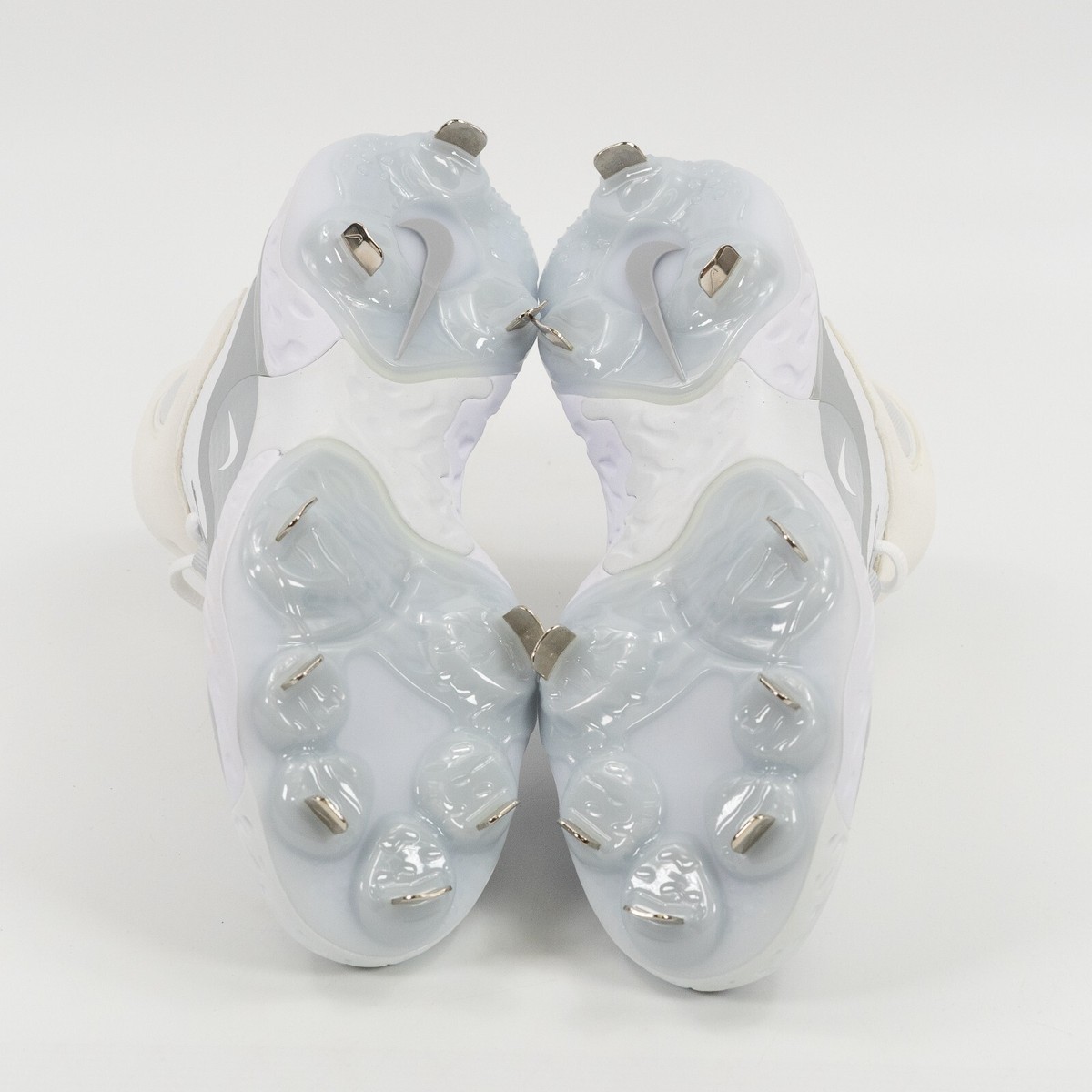 Nike Alpha Huarache Elite 4 Mid  display picture 1