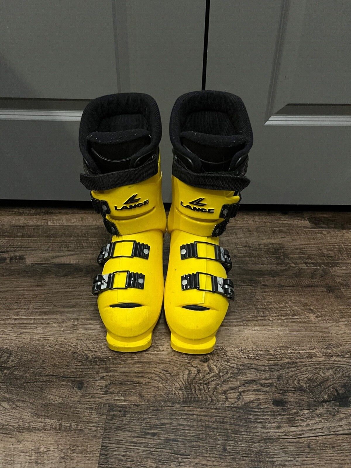 LANGE Tii Size 8M Ski Boots Yellow eBay