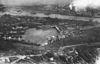 The dockland area of Middlesbrough circa 1930 Old Photo