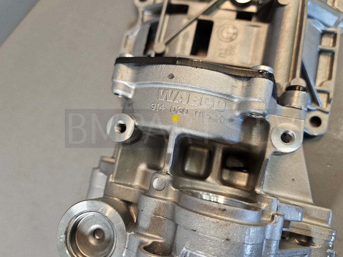 NEW GENUINE BMW F20 F30 F31 F32 F07 F10 E84 F25 ENGINE N47N OIL  