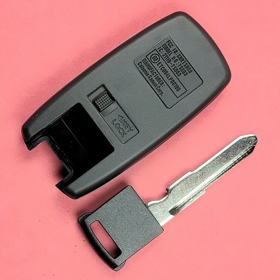 Nuevo OEM Suzuki Grand Vitara SX4 Smart Key Prox Fob Keyless 3B - KBRTS003 Foto 2 de 2