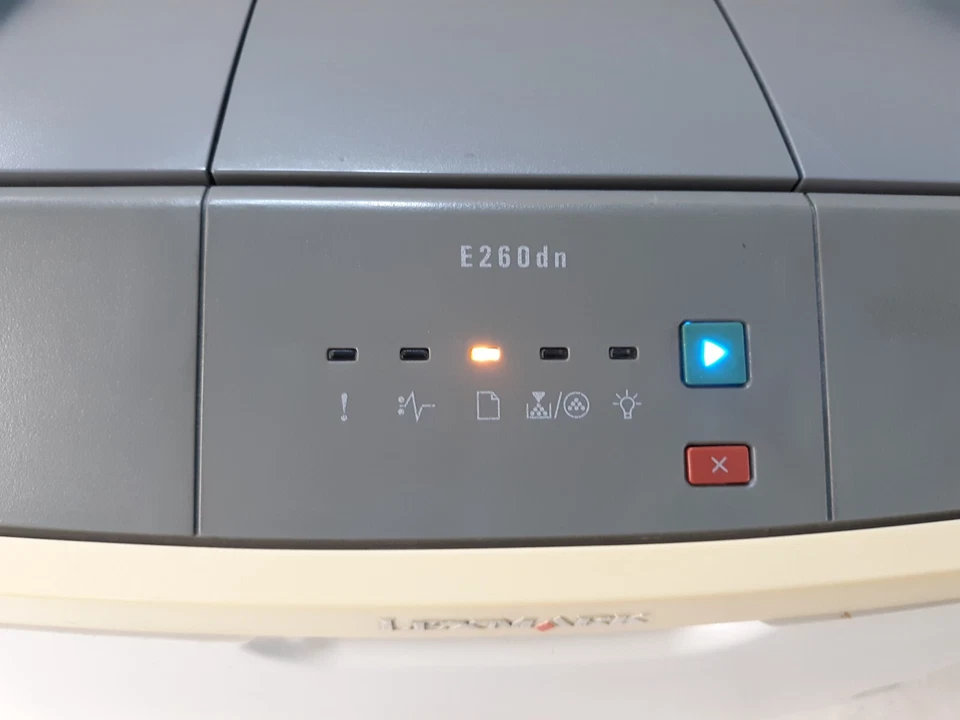 Stampante laser per gruppi di lavoro Lexmark E260dn *PER RICAMBI* - Immagine 3 di 4