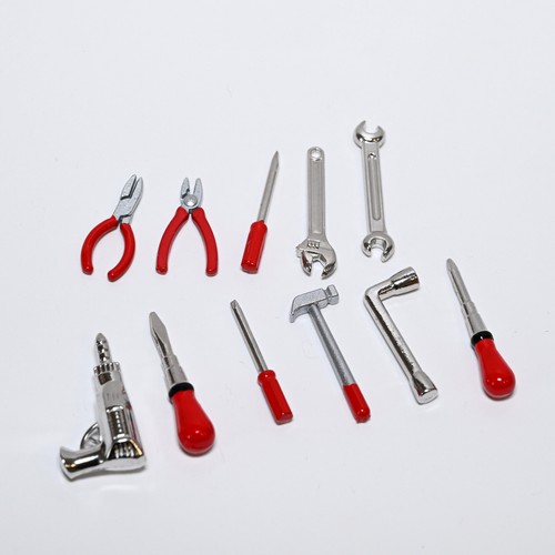 Diorama 1/18 Garage Tools Model Set Manutenzione Officina Scena Espositore Modellino Giocattolo - Foto 18 di 20
