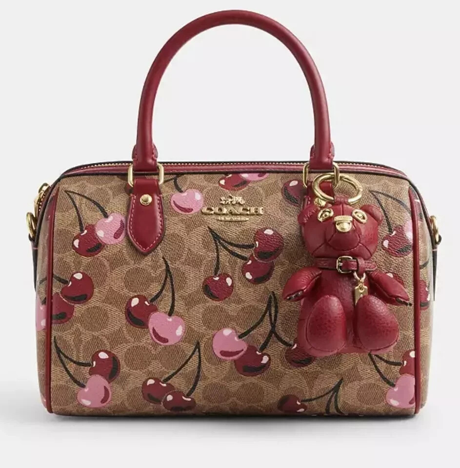 COACH コーチ（CP369 ）希少カラーレッド　テディベアレザーキーチャーム COACH コーチ（CP369 ）希少カラーレッド テディベアレザーキー